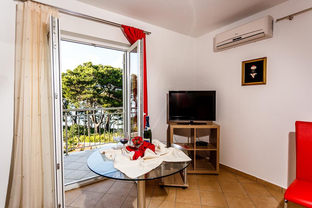Apartments Mare & Mons Deluxe マリンスカ エクステリア 写真
