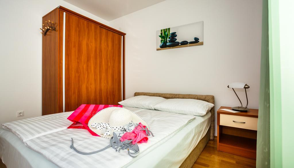 Apartments Mare & Mons Deluxe マリンスカ エクステリア 写真